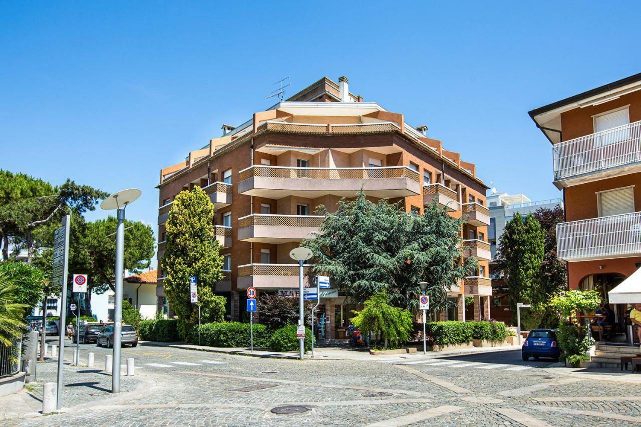 Condominio Italia Lignano Sabbiadoro Extérieur photo